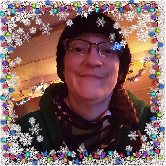Poshmark profile picture for @firewood